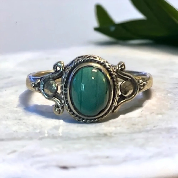Vintage Malachite Sterling Silver Ring (8.75) - Picture 2 of 5